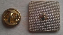 Metallpin Rote Hilfe